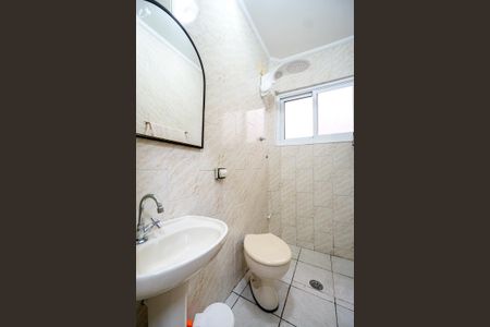 Casa à venda com 450m², 6 quartos e 4 vagasCasa 1 - Banheiro Social