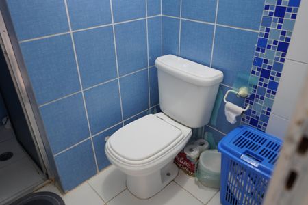 Apartamento à venda com 75m², 2 quartos e 1 vagaBanheiro Social