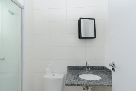 Apartamento para alugar com 52m², 2 quartos e 1 vaga Apartamento para alugar com 52m², 2 quartos e 1 vagaBanheiro da Suíte