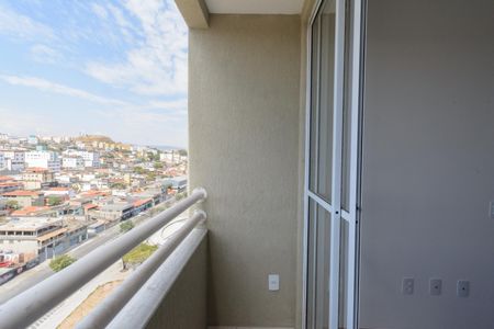 Apartamento para alugar com 52m², 2 quartos e 1 vaga Apartamento para alugar com 52m², 2 quartos e 1 vagaSacada da Sala/Cozinha