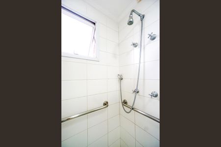 Apartamento à venda com 125m², 4 quartos e 2 vagasBanheiro da suíte