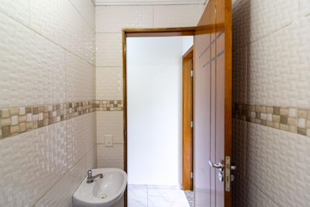 Apartamento para alugar com 44m², 2 quartos e 1 vaga Apartamento para alugar com 44m², 2 quartos e 1 vagaBanheiro