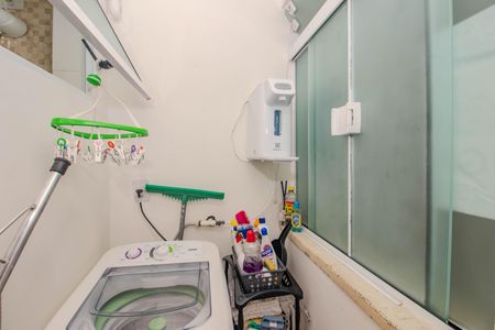 Studio à venda com 40m², 1 quarto e sem vagaCozinha e Área de Serviço