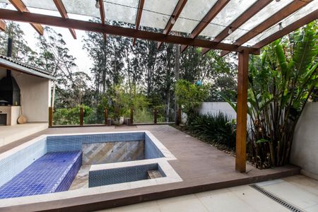 Casa de condomínio à venda com 450m², 3 quartos e 4 vagasVista da Sala