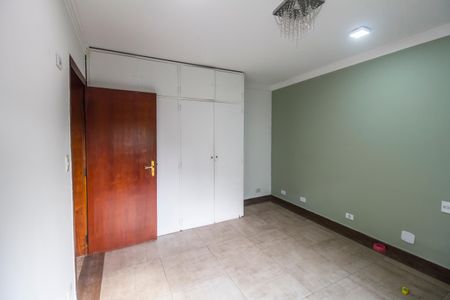 Casa de condomínio à venda com 450m², 3 quartos e 4 vagasSuíte 1