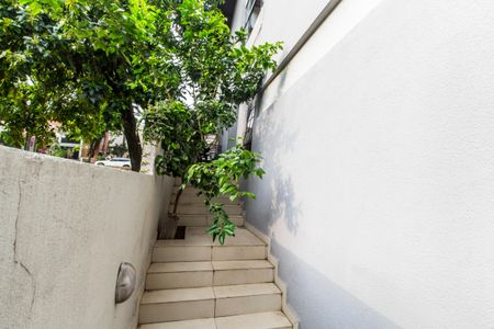 Casa de condomínio à venda com 450m², 3 quartos e 4 vagasCorredor
