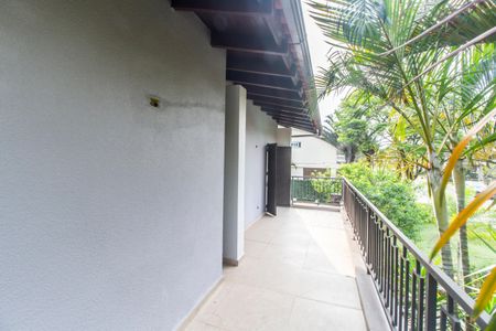 Casa de condomínio à venda com 450m², 3 quartos e 4 vagasVaranda da Suíte 3