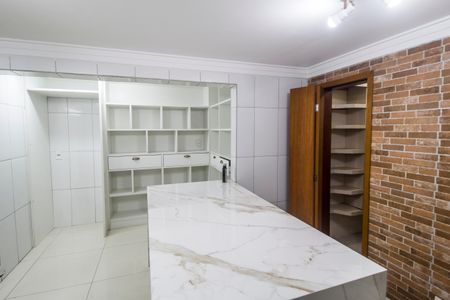 Casa de condomínio à venda com 450m², 3 quartos e 4 vagasCozinha