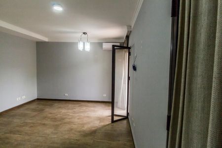 Casa de condomínio à venda com 450m², 3 quartos e 4 vagasSuíte 3