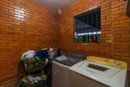 Casa à venda com 412m², 2 quartos e 4 vagasÁrea de Serviço