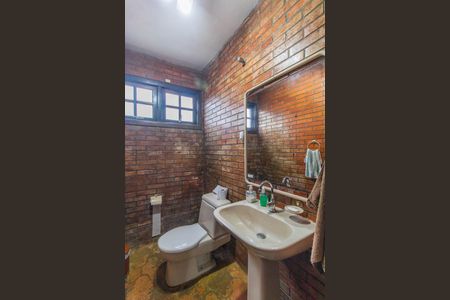 Casa à venda com 412m², 2 quartos e 4 vagasLavabo