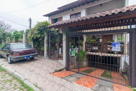 Casa à venda com 412m², 2 quartos e 4 vagasFachada