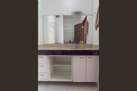 Studio à venda com 32m², 1 quarto e 1 vaga Studio à venda com 32m², 1 quarto e 1 vagaBanheiro Social