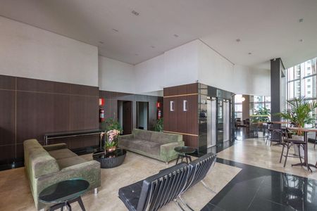 Studio à venda com 32m², 1 quarto e 1 vaga Studio à venda com 32m², 1 quarto e 1 vagaHall de Entrada