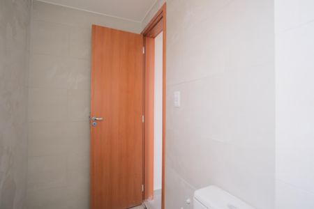 Apartamento à venda com 48m², 2 quartos e sem vagaBanheiro da Suíte