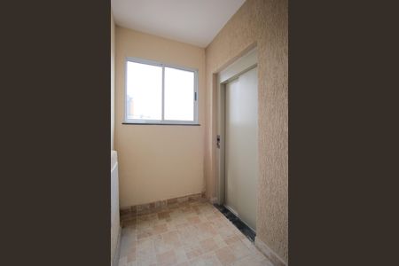 Apartamento à venda com 48m², 2 quartos e sem vagaÁrea comum