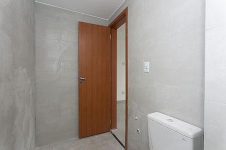 Apartamento para alugar com 48m², 2 quartos e sem vaga Apartamento para alugar com 48m², 2 quartos e sem vagaBanheiro Social
