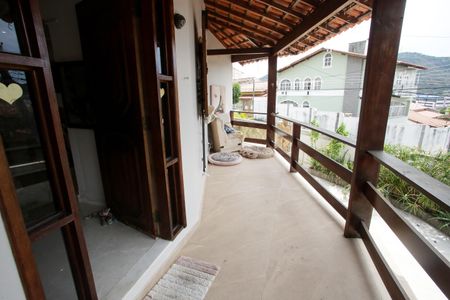Casa à venda com 318m², 5 quartos e 2 vagasVaranda da Sala