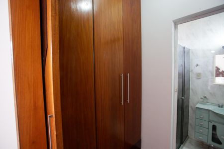 Casa à venda com 318m², 5 quartos e 2 vagasCloset da  Suíte 4