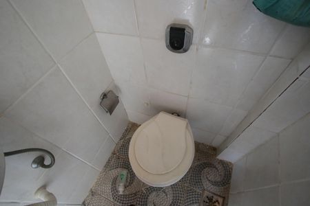 Casa à venda com 318m², 5 quartos e 2 vagasBanheiro da Churrasqueira