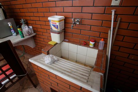 Casa à venda com 318m², 5 quartos e 2 vagasÁrea de Serviço