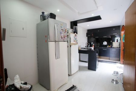 Casa à venda com 318m², 5 quartos e 2 vagasCozinha