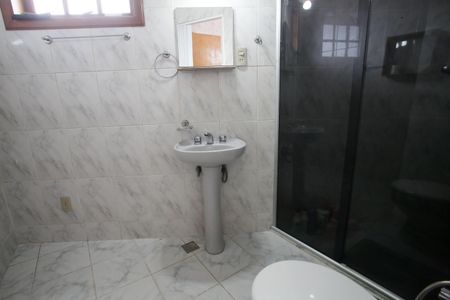 Casa à venda com 318m², 5 quartos e 2 vagasBanheiro da  Suíte 3