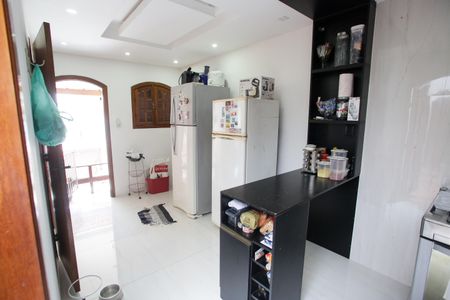 Casa à venda com 318m², 5 quartos e 2 vagasCozinha