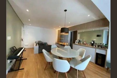 Apartamento à venda com 80m², 1 quarto e 1 vaga