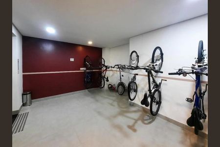 Apartamento à venda com 80m², 1 quarto e 1 vaga