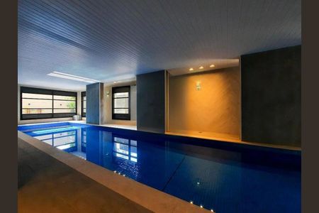 Apartamento à venda com 80m², 1 quarto e 1 vaga