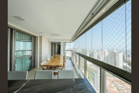 Apartamento à venda com 287m², 4 quartos e 5 vagas