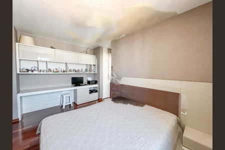 Apartamento à venda com 287m², 4 quartos e 5 vagas