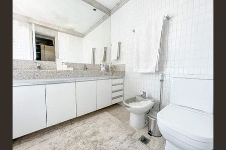 Apartamento à venda com 287m², 4 quartos e 5 vagas