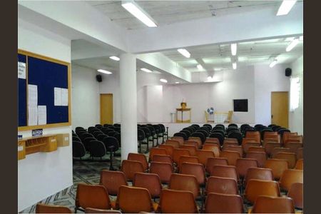 Casa à venda com 3 quartos, 261m² em Vila Patrimonial, São Paulo