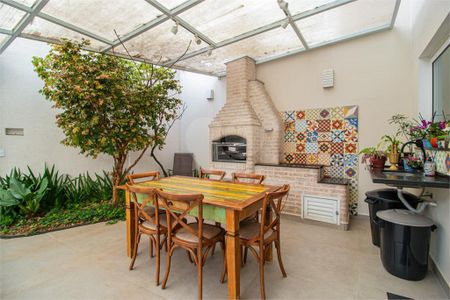 Casa à venda com 3 quartos, 140m² em Santo Amaro, São Paulo