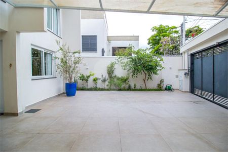 Casa à venda com 3 quartos, 140m² em Santo Amaro, São Paulo