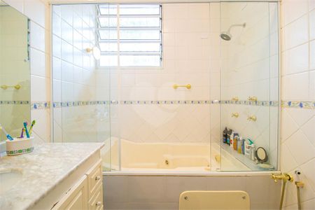 Casa à venda com 3 quartos, 140m² em Santo Amaro, São Paulo