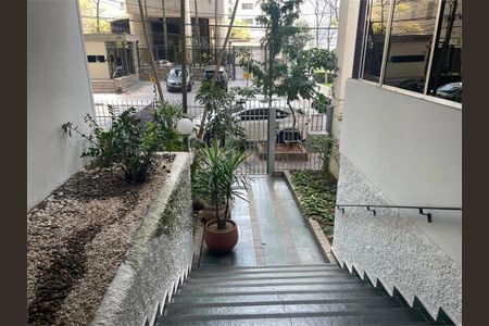 Apartamento à venda com 80m², 2 quartos e 1 vaga