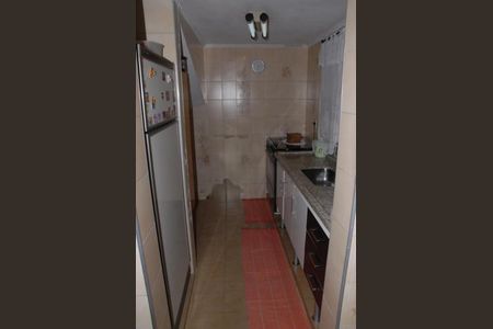 Casa à venda com 4 quartos, 240m² em Vila Anadir, São Paulo