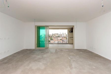 Apartamento à venda com 3 quartos, 133m² em Jardim São Paulo, São Paulo