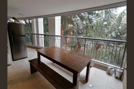 Apartamento à venda com 128m², 3 quartos e 3 vagas