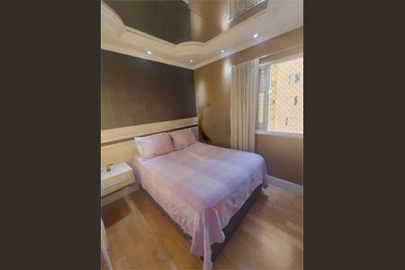 Apartamento à venda com 3 quartos, 64m² em Umuarama, Osasco