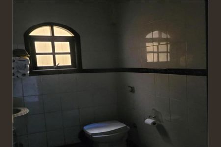 Casa à venda com 3 quartos, 220m² em Utinga, Santo André