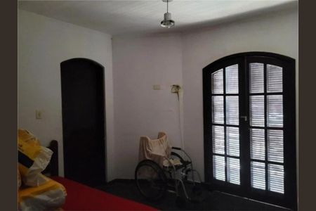 Casa à venda com 3 quartos, 220m² em Utinga, Santo André