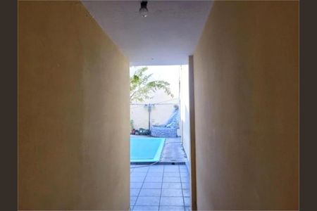 Casa à venda com 3 quartos, 220m² em Utinga, Santo André