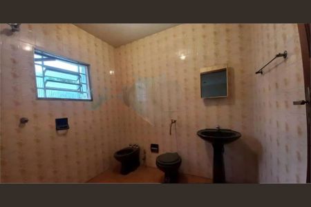 Casa à venda com 3 quartos, 200m² em Butantã, São Paulo