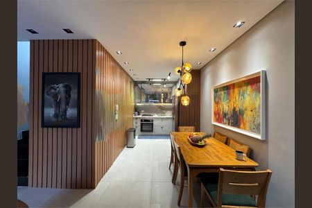 Casa à venda com 2 quartos, 125m² em Vila Alzira, Santo André