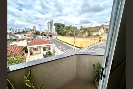 Casa à venda com 427m², 4 quartos e 5 vagas Casa à venda com 427m², 4 quartos e 5 vagasVaranda do Quarto