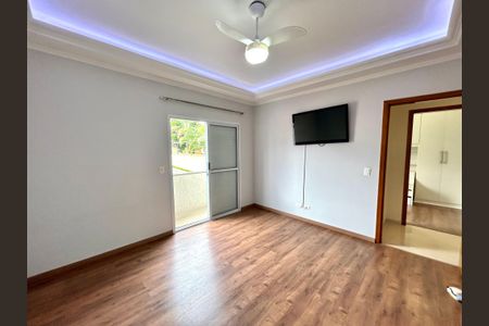 Casa à venda com 427m², 4 quartos e 5 vagas Casa à venda com 427m², 4 quartos e 5 vagasSuíte 1